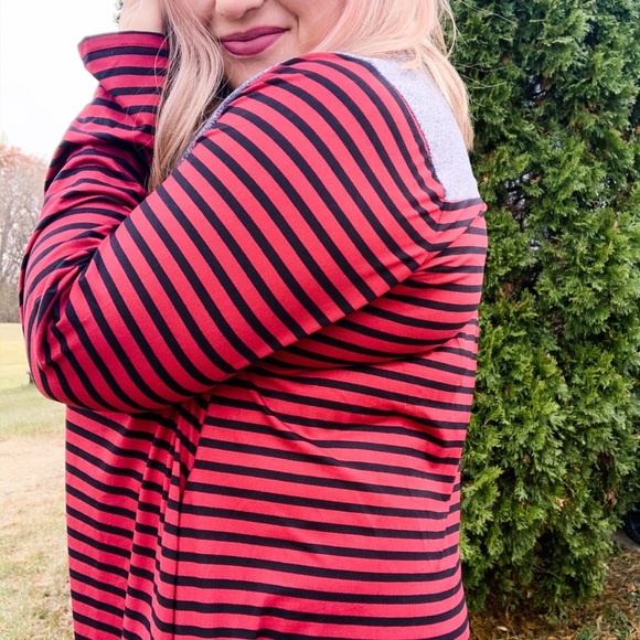 NWT Red Black Striped Dress w/ gray Accent - Picture 4 of 7